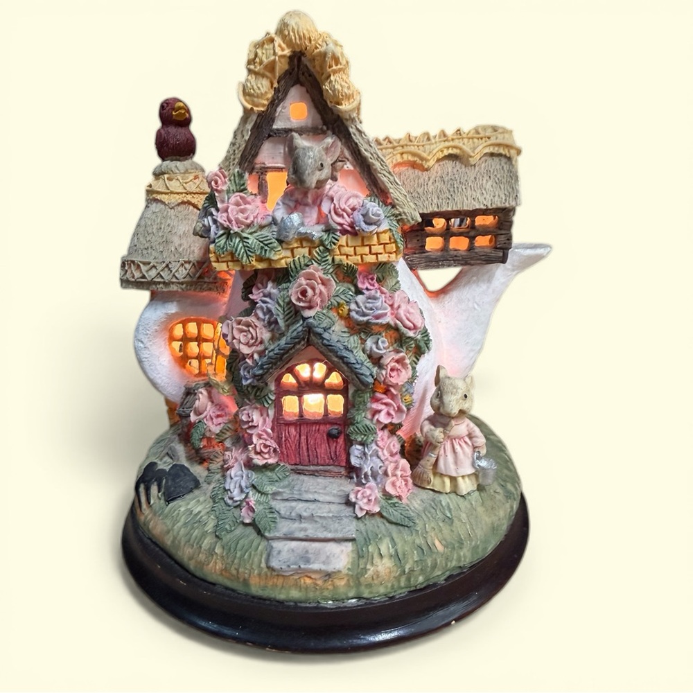 Lighted/CordedMouse Cottage House Figurine Roses & Bird Accent Night Light Decor